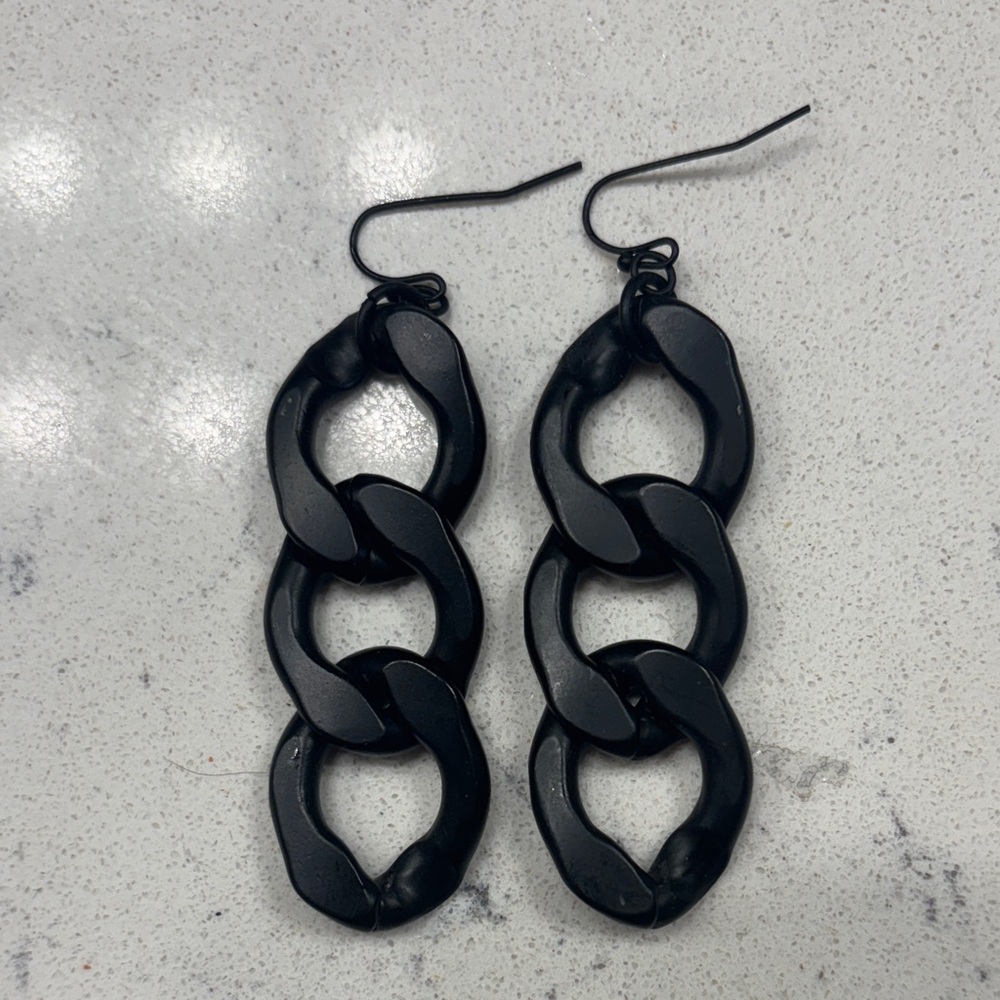 Black Chain Link Earrings